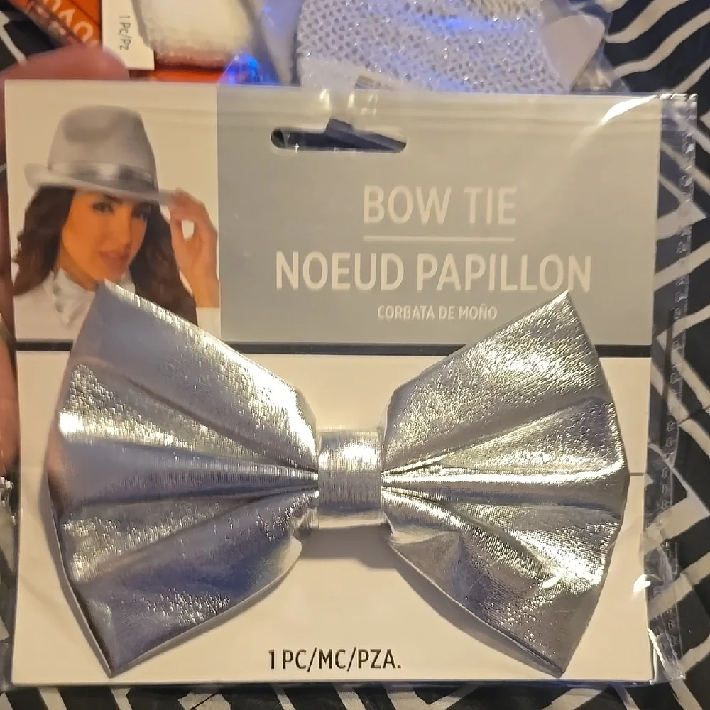 Silver Bow Tie